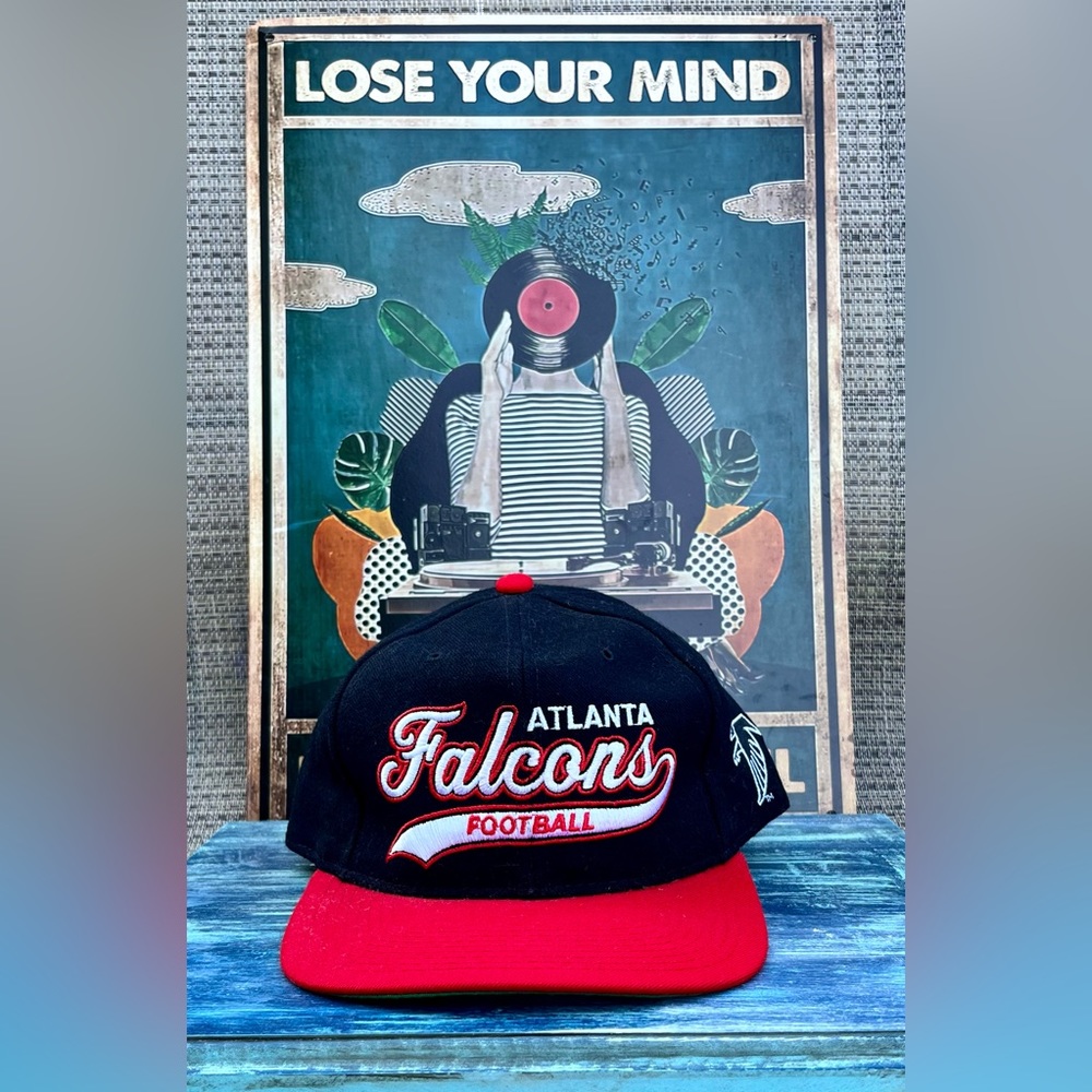 Vintage Atlanta Falcons STARTER Hat-90’s Era SnapBack